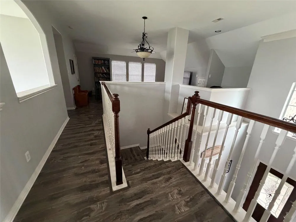 1702 Lansing Cove Drive Fresno, TX 77545