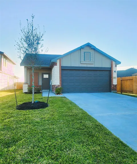 207 Tejas Village Parkway