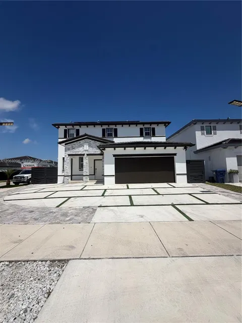 18435 SW 136th Ave