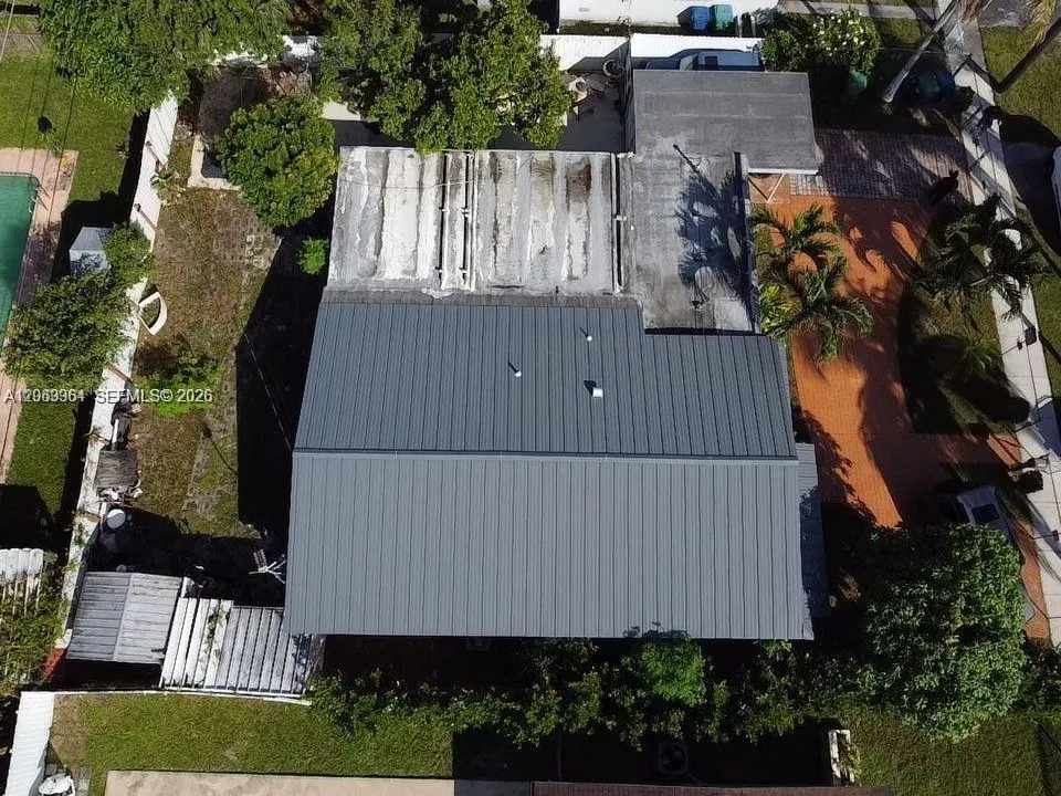 1211 NW 179th St Miami Gardens, FL 33169