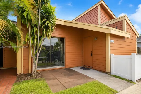 2242 NW 55th Ter #2242