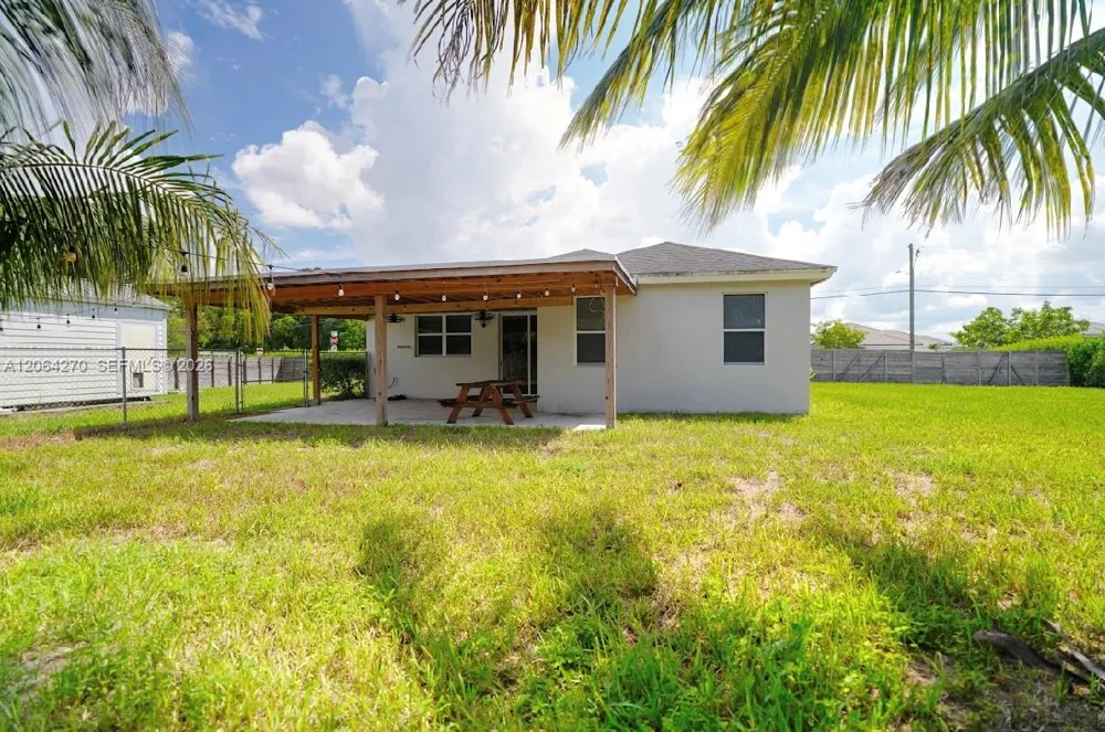 30600 SW 193rd Ave Homestead, FL 33030