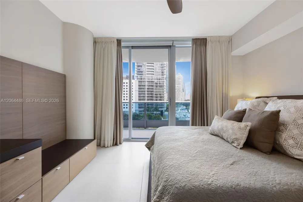 200 Biscayne Boulevard Way #504 Miami, FL 33131
