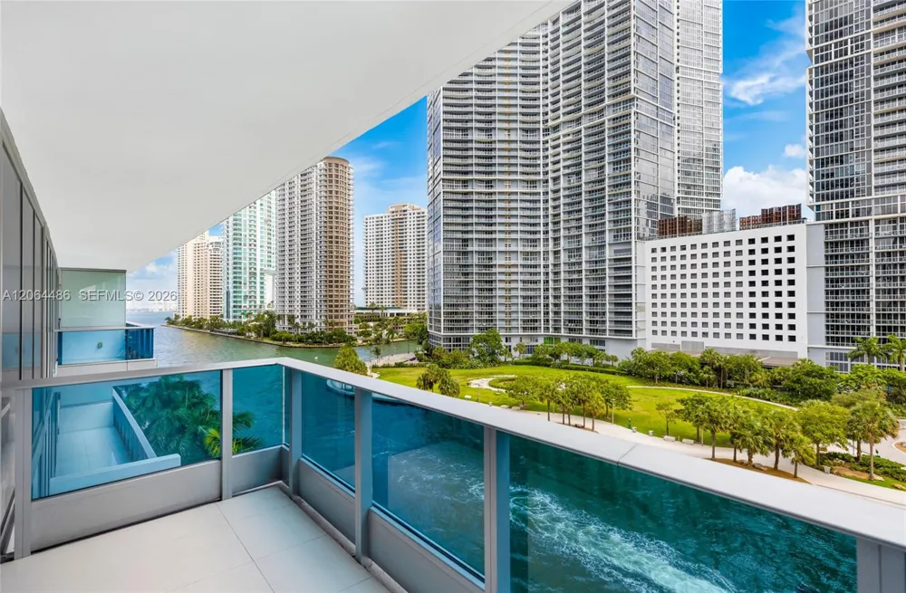 200 Biscayne Boulevard Way #504 Miami, FL 33131