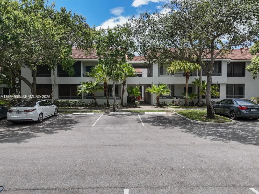 831 Lyons Rd #23101 Coconut Creek, FL 33063