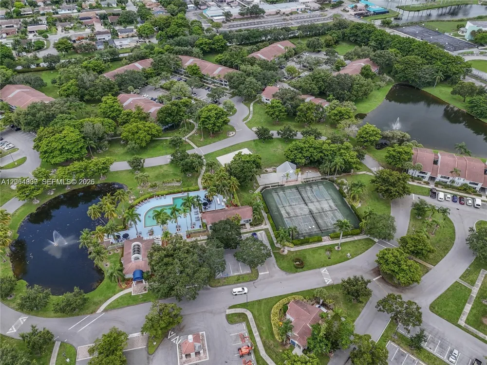 831 Lyons Rd #23101 Coconut Creek, FL 33063