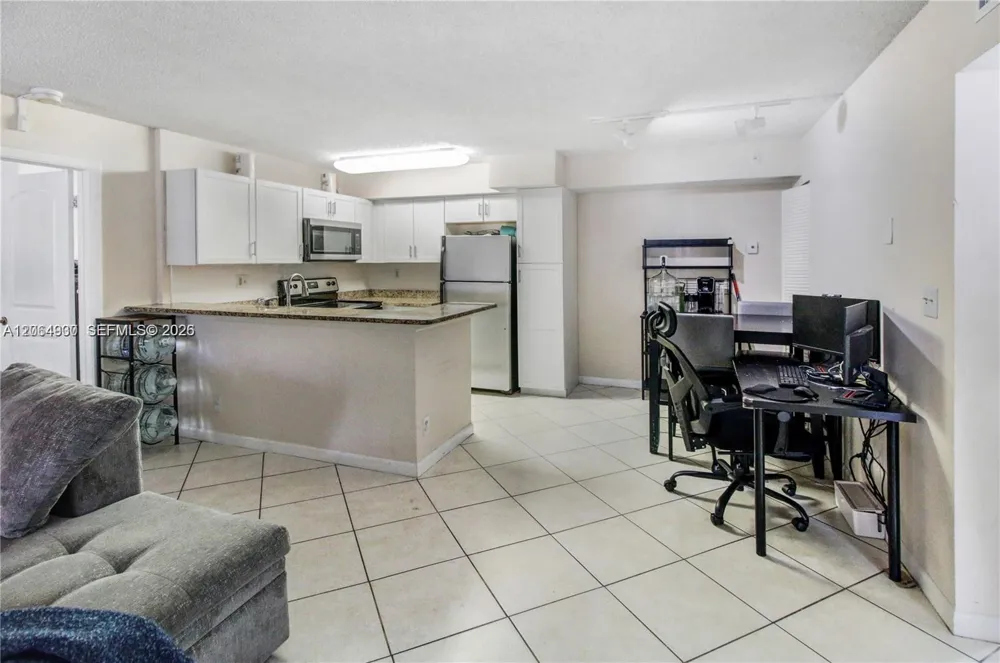 831 Lyons Rd #23101 Coconut Creek, FL 33063