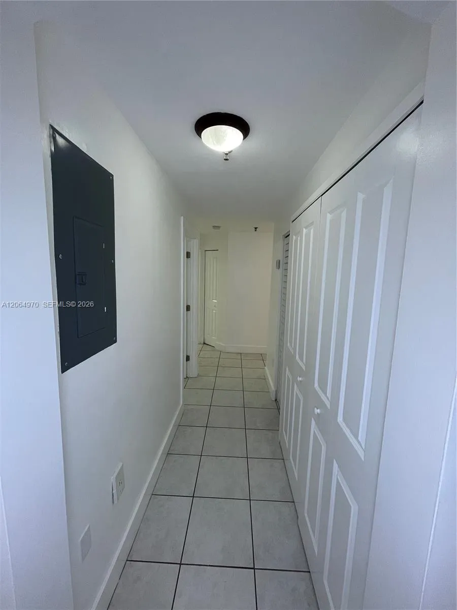 905 NW 82nd Ave #111-B Miami, FL 33126