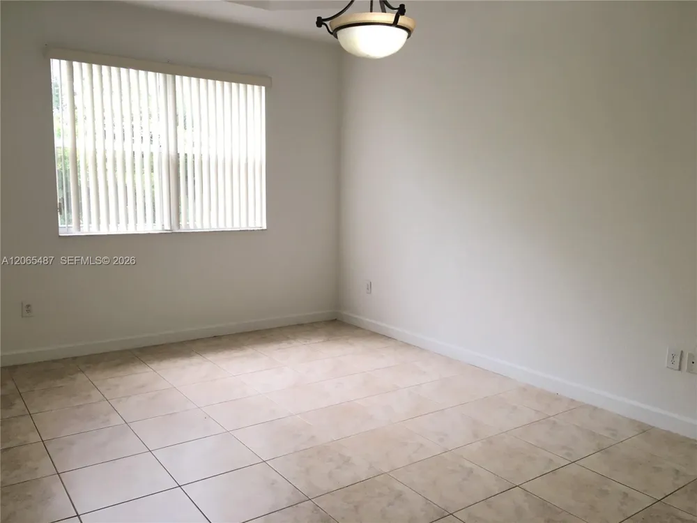 13211 SW 127th Ct Miami, FL 33186