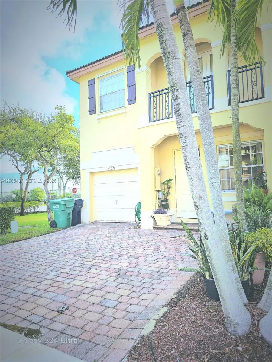 13211 SW 127th Ct Miami, FL 33186