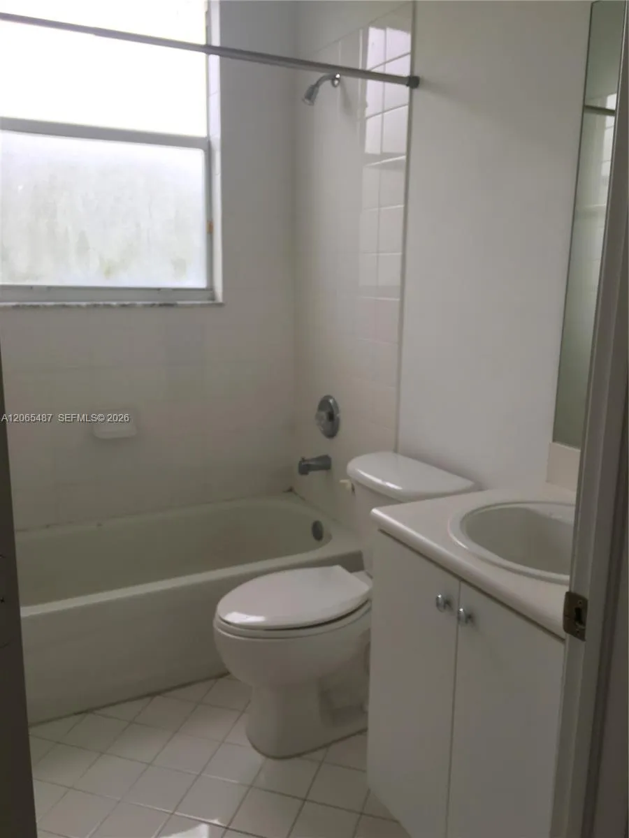 13211 SW 127th Ct Miami, FL 33186