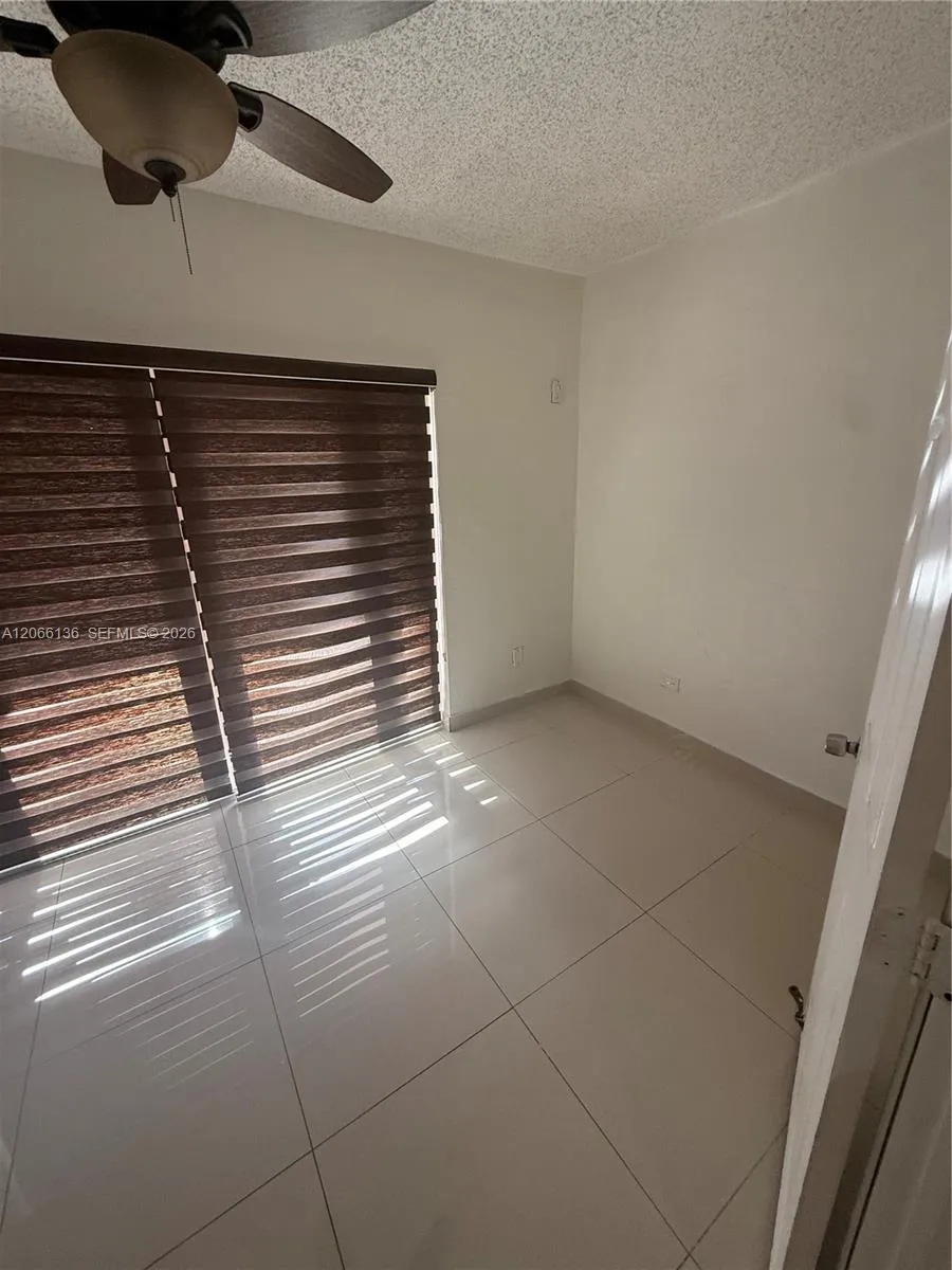9760 SW 184th St #3C Cutler Bay, FL 33157