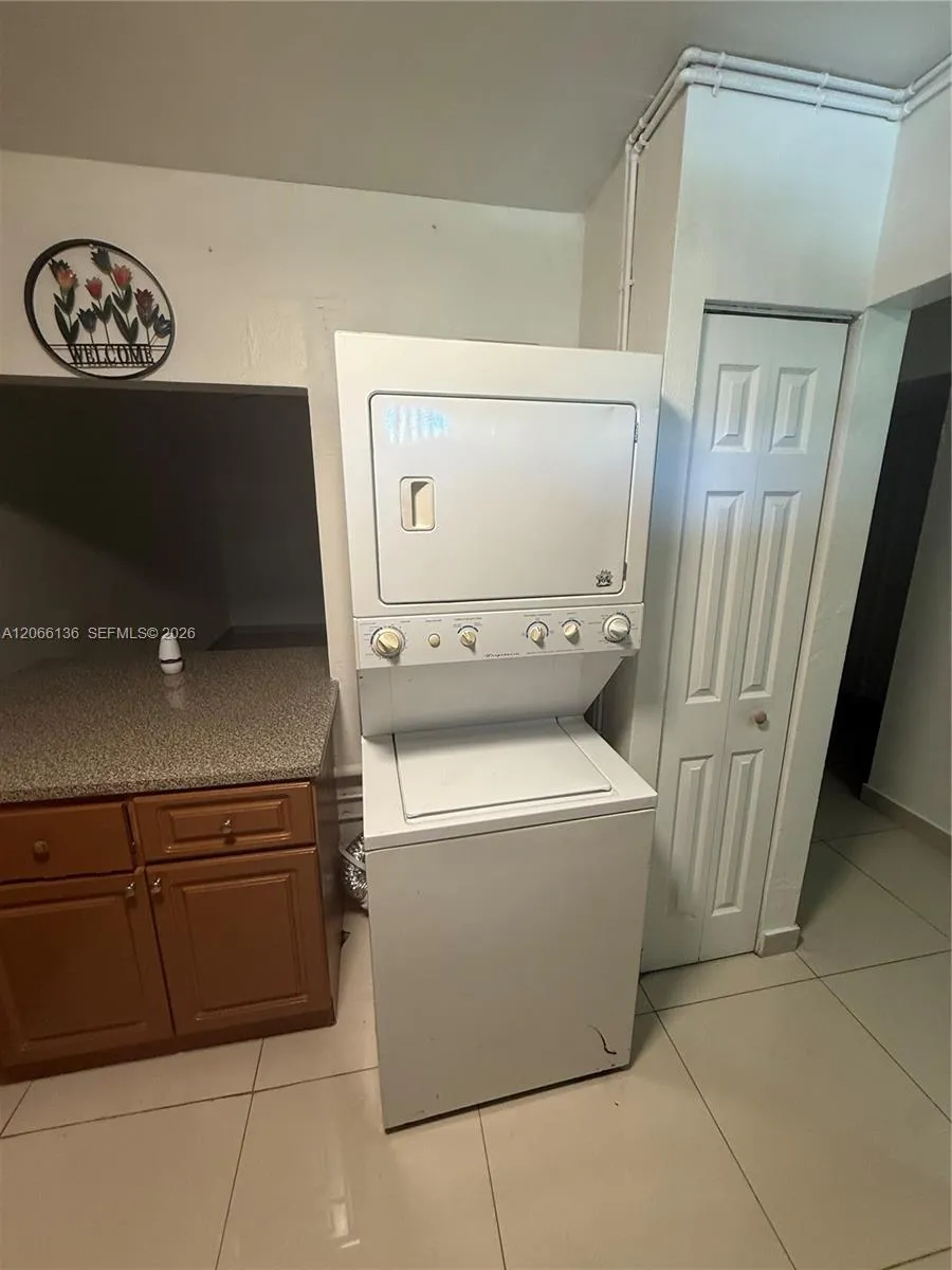 9760 SW 184th St #3C Cutler Bay, FL 33157