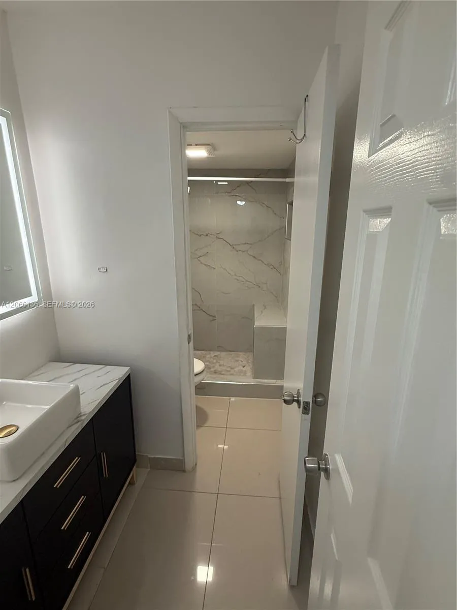 9760 SW 184th St #3C Cutler Bay, FL 33157