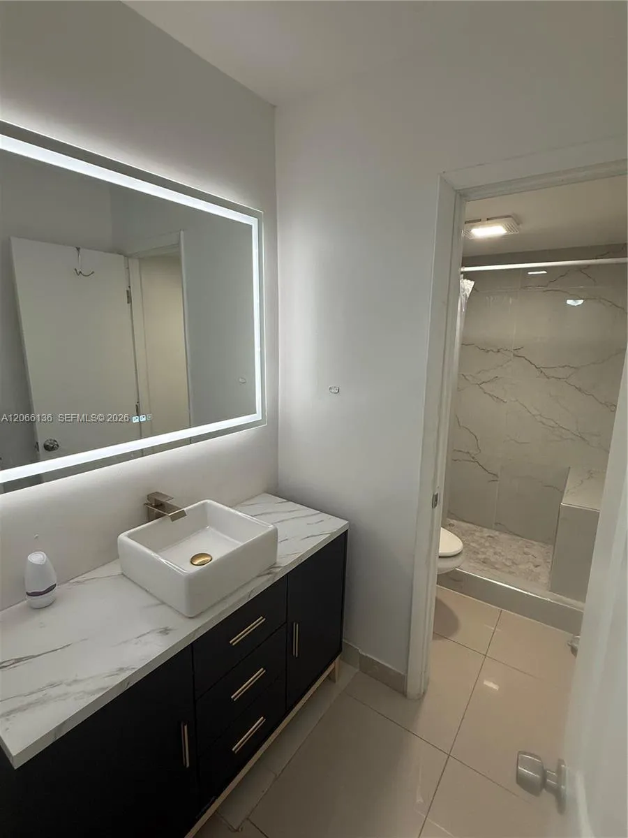 9760 SW 184th St #3C Cutler Bay, FL 33157