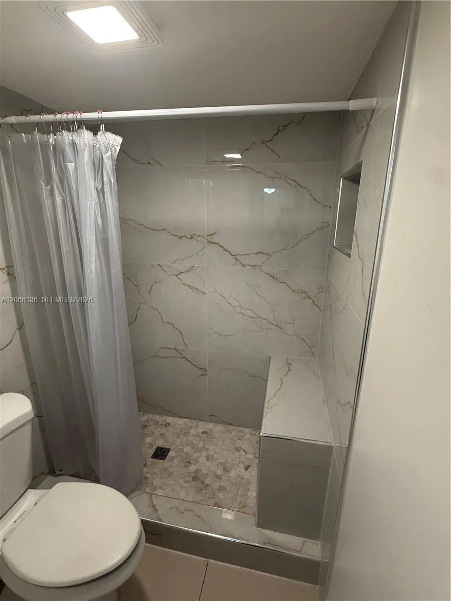 9760 SW 184th St #3C Cutler Bay, FL 33157