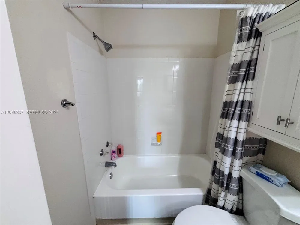 2550 N Alafaya Trail #12203 Orlando, FL 32826