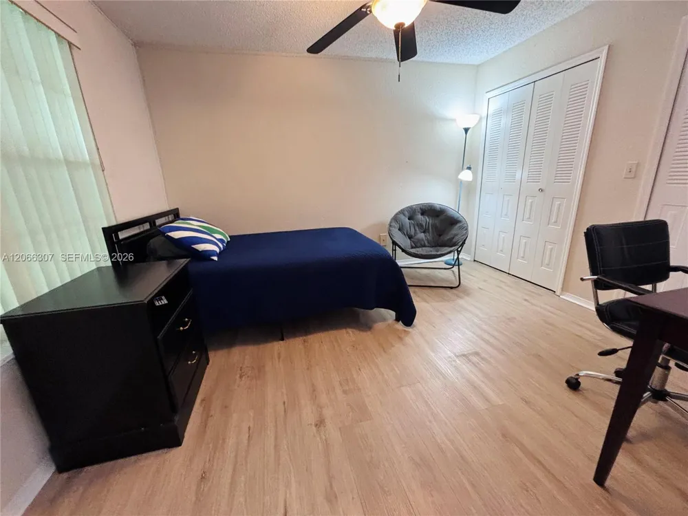2550 N Alafaya Trail #12203 Orlando, FL 32826