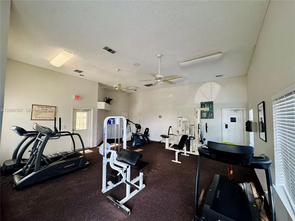 2550 N Alafaya Trail #12203 Orlando, FL 32826