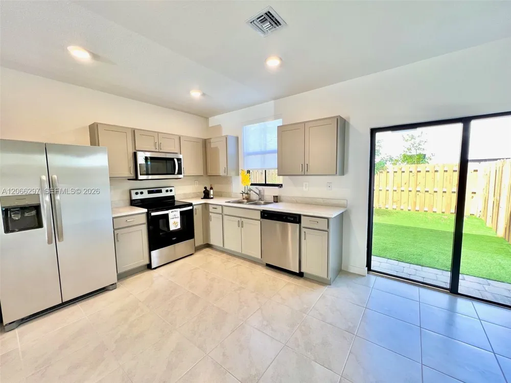 429 12th Street #0 Florida City, FL 33034