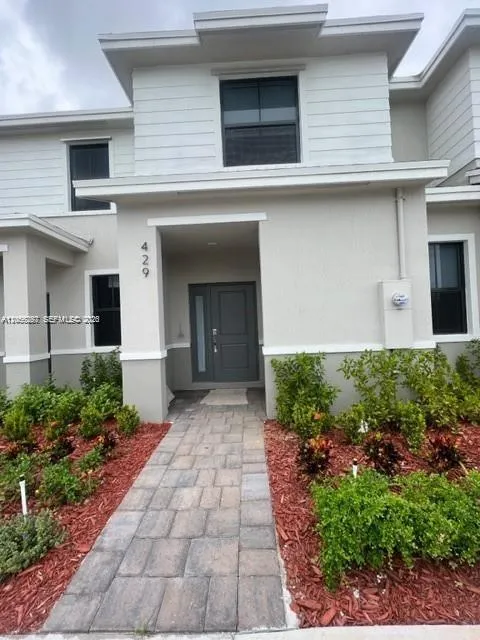 429 12th Street #0 Florida City, FL 33034