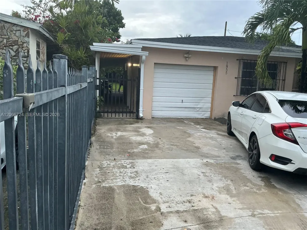 1855 NW 32nd St Miami, FL 33142