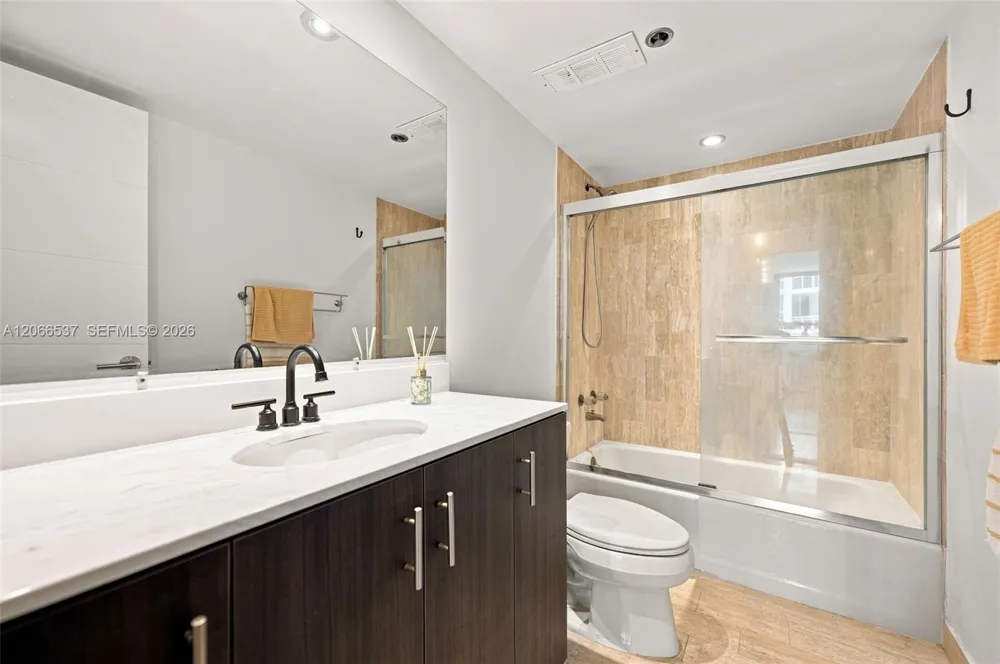 10205 Collins Ave #206 Bal Harbour, FL 33154