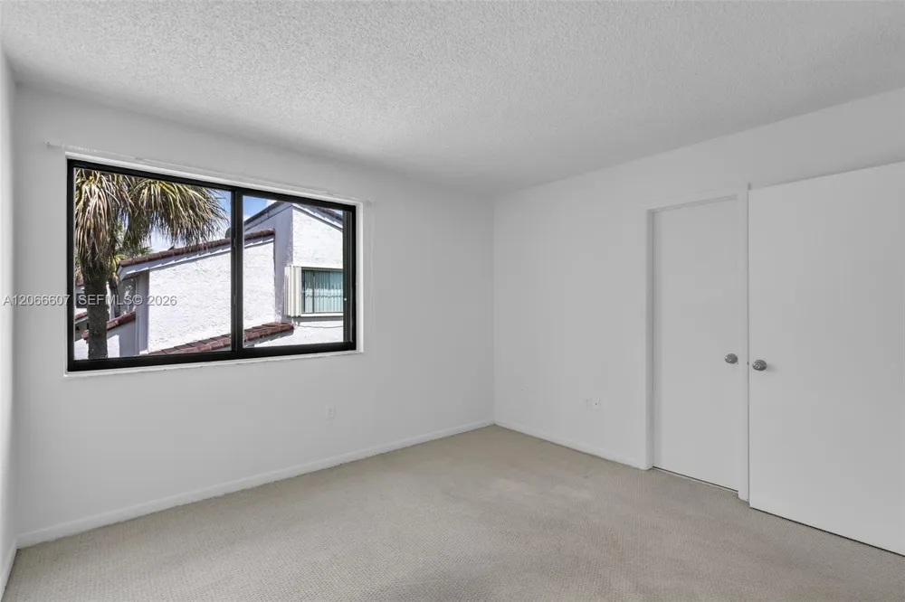 860 NW 106th Ave #3B3-5 Miami, FL 33172