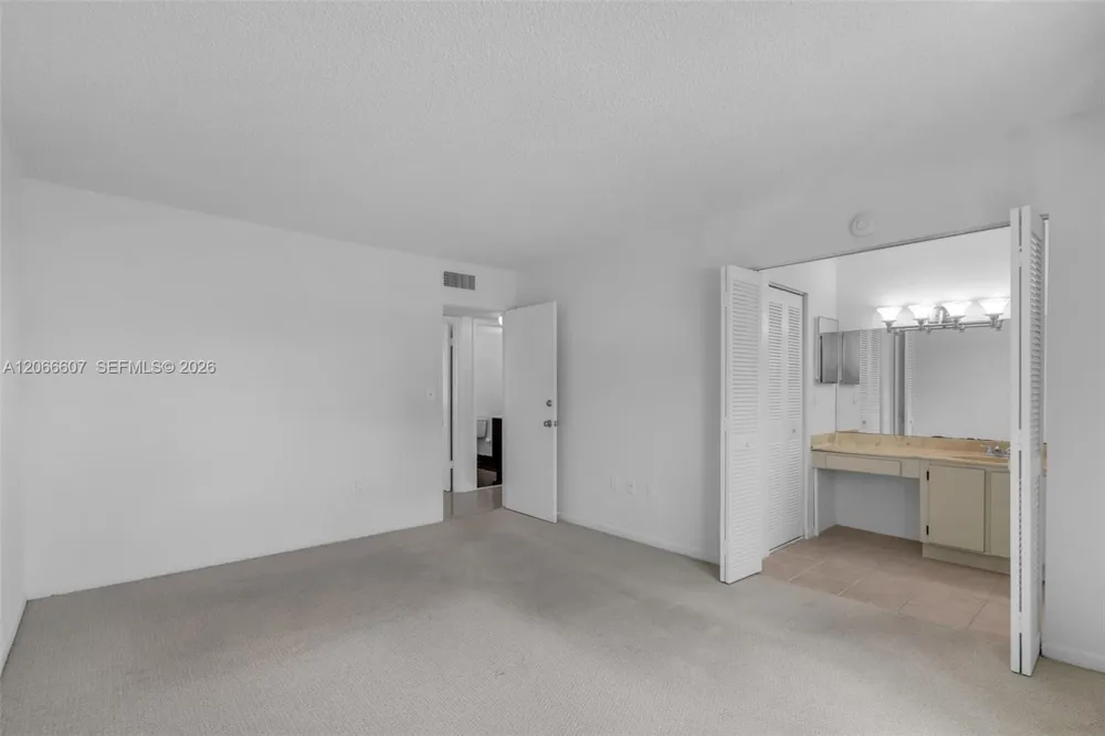 860 NW 106th Ave #3B3-5 Miami, FL 33172