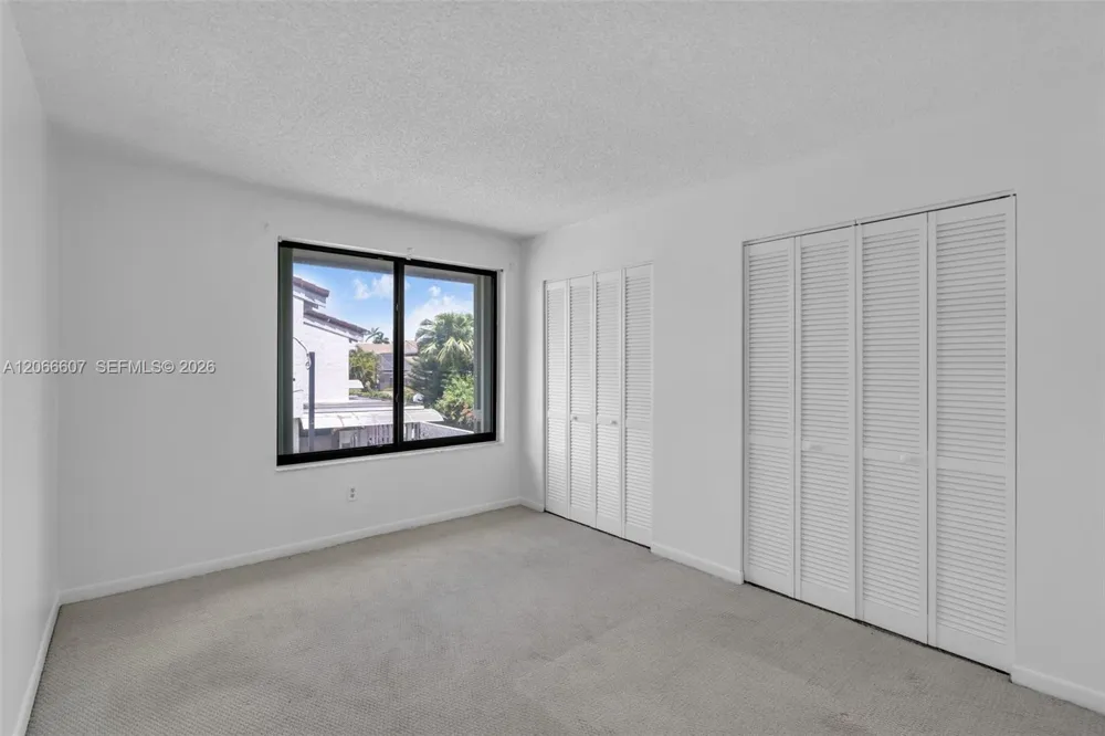 860 NW 106th Ave #3B3-5 Miami, FL 33172