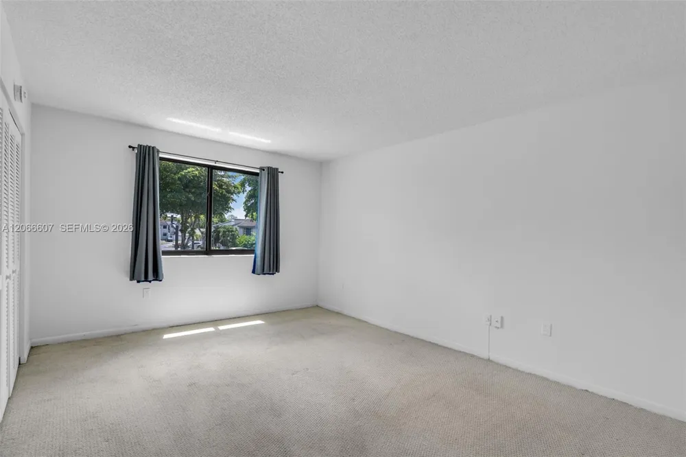 860 NW 106th Ave #3B3-5 Miami, FL 33172