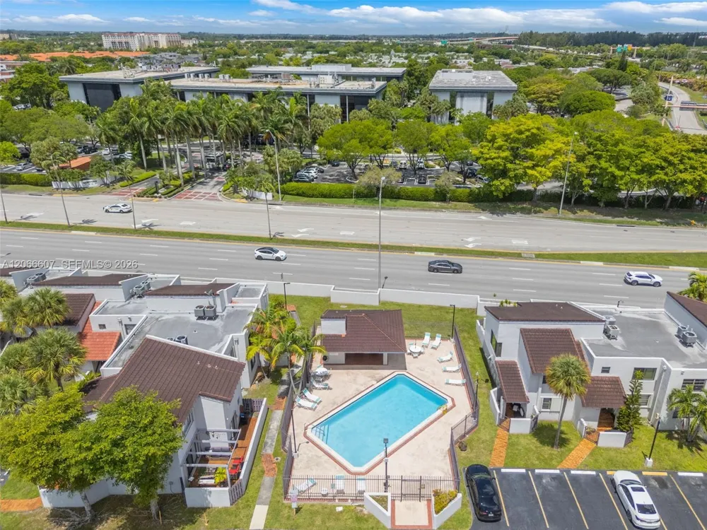 860 NW 106th Ave #3B3-5 Miami, FL 33172