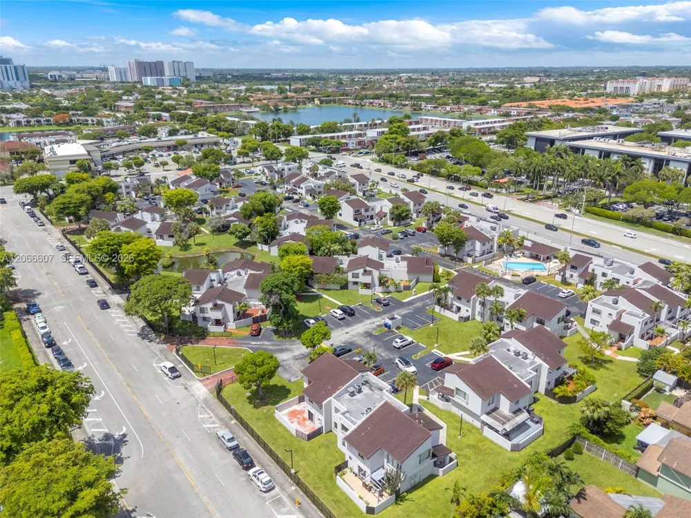 860 NW 106th Ave #3B3-5 Miami, FL 33172