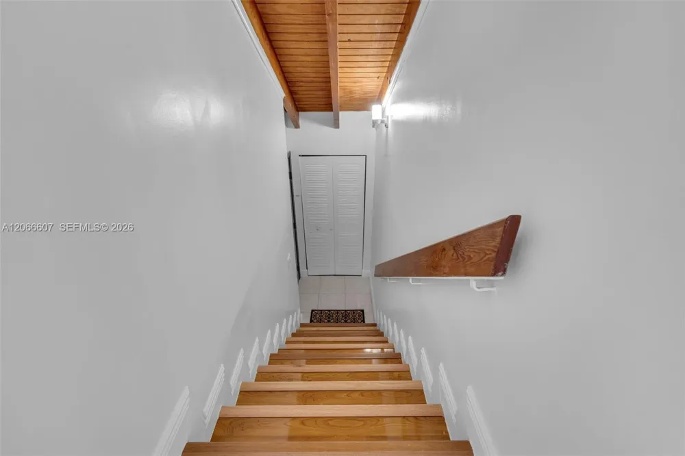 860 NW 106th Ave #3B3-5 Miami, FL 33172