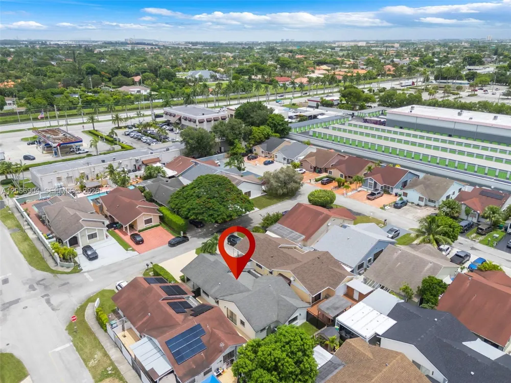 12480 SW 9th St Miami, FL 33184