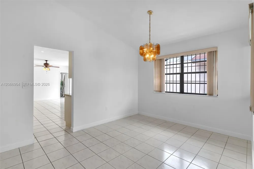 12480 SW 9th St Miami, FL 33184