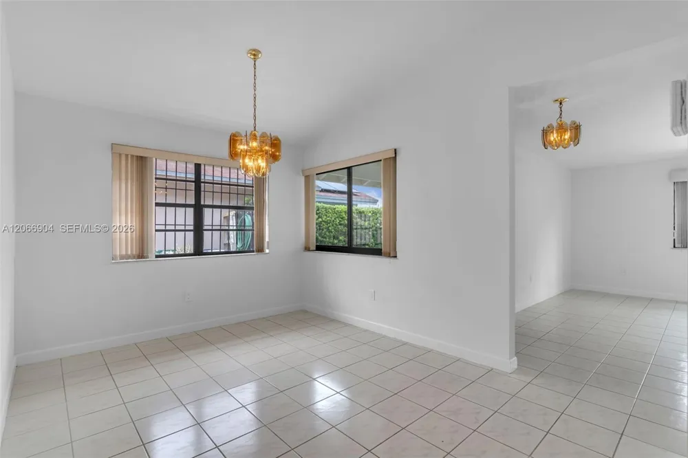 12480 SW 9th St Miami, FL 33184
