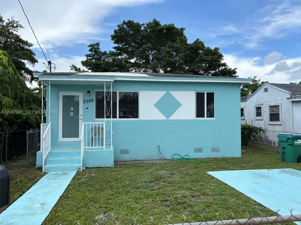 2358 NW 58th St Miami, FL 33142