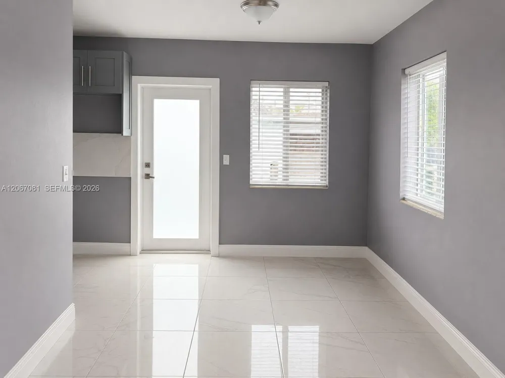2358 NW 58th St Miami, FL 33142