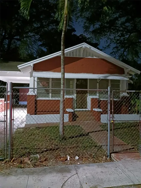 21 NW 61st St