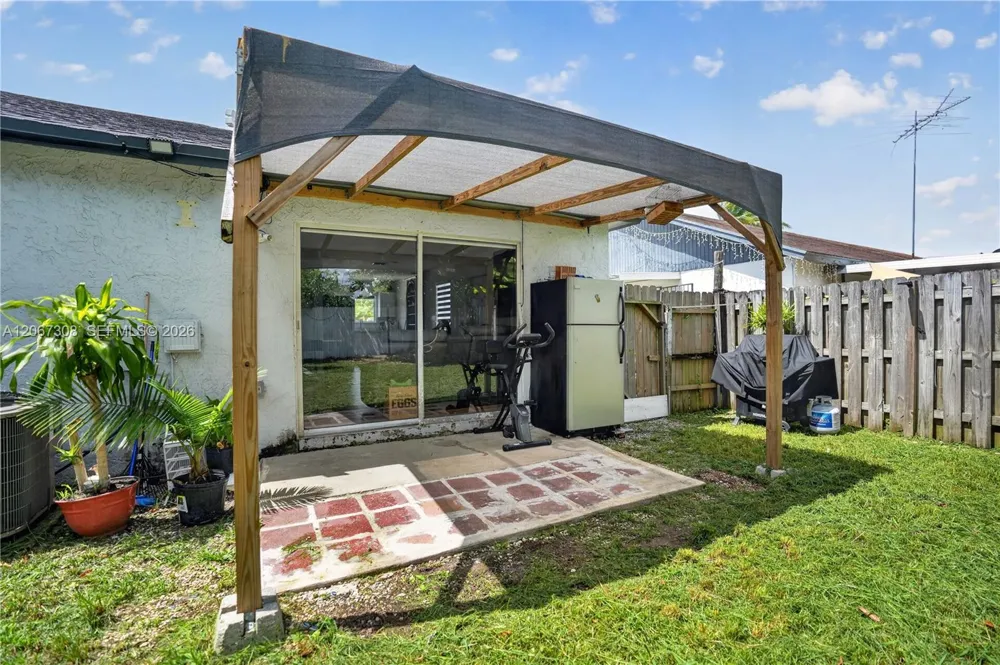 12219 SW 198th Ter Miami, FL 33177