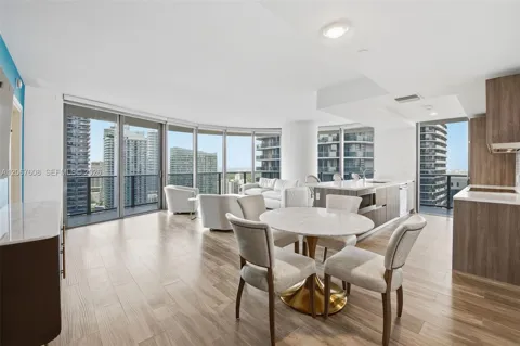801 S Miami Ave #3101
