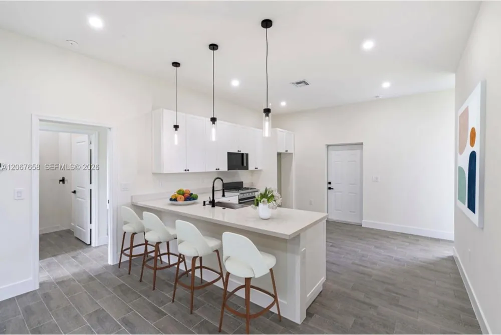 710 Peacock Ave Lehigh Acres, FL 33974