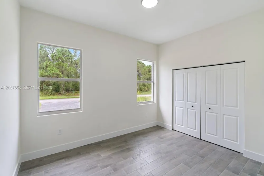 710 Peacock Ave Lehigh Acres, FL 33974