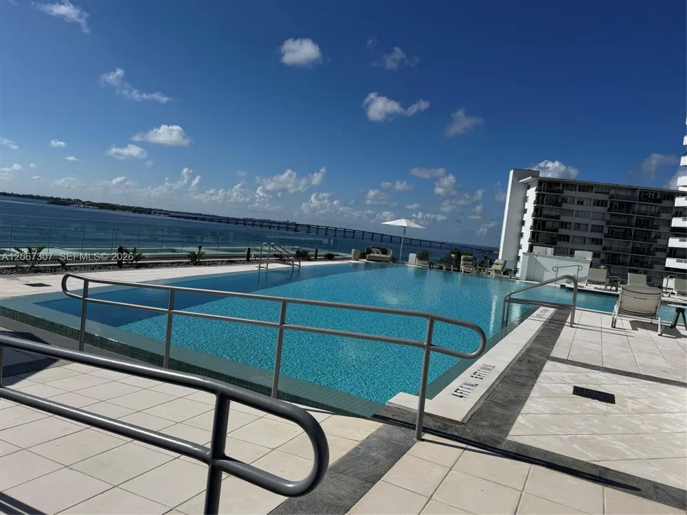 1331 Brickell Bay Dr #1708 Miami, FL 33131
