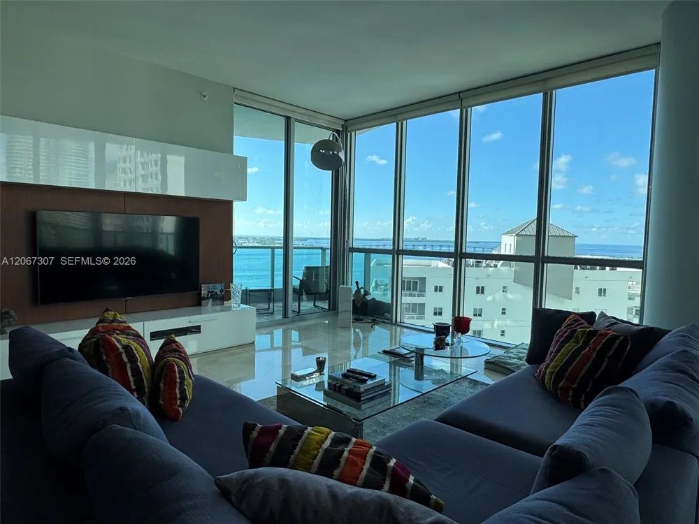 1331 Brickell Bay Dr #1708 Miami, FL 33131