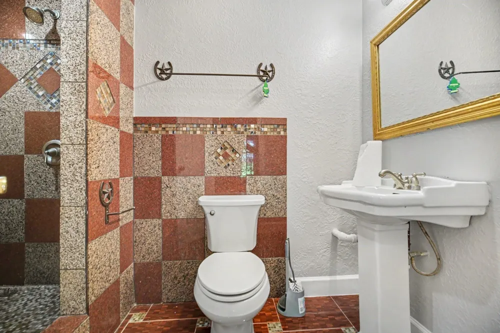 104 Virginia Street South Houston, TX 77587