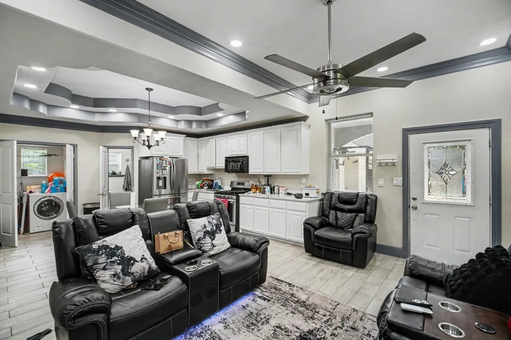 104 Virginia Street South Houston, TX 77587