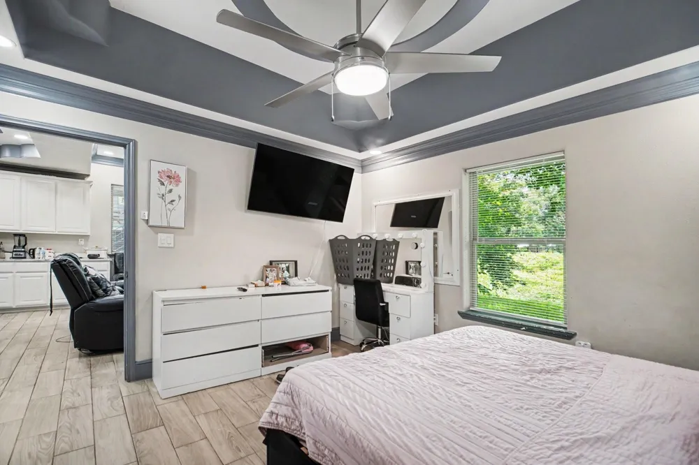 104 Virginia Street South Houston, TX 77587