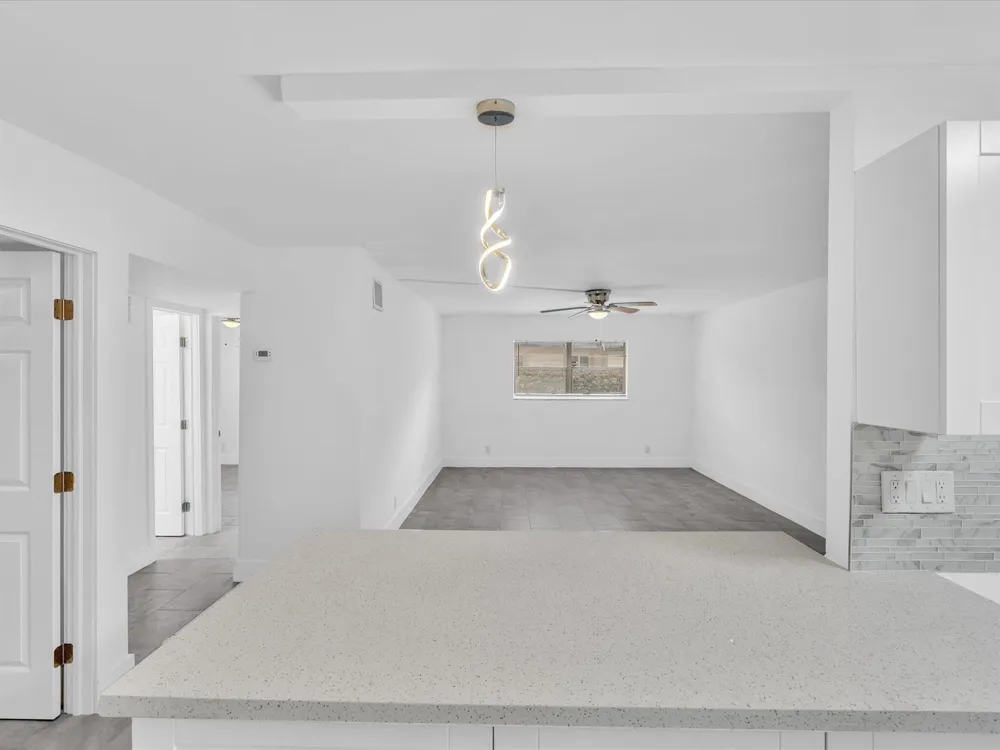 7430 Kimberly Boulevard #102d North Lauderdale, FL 33068
